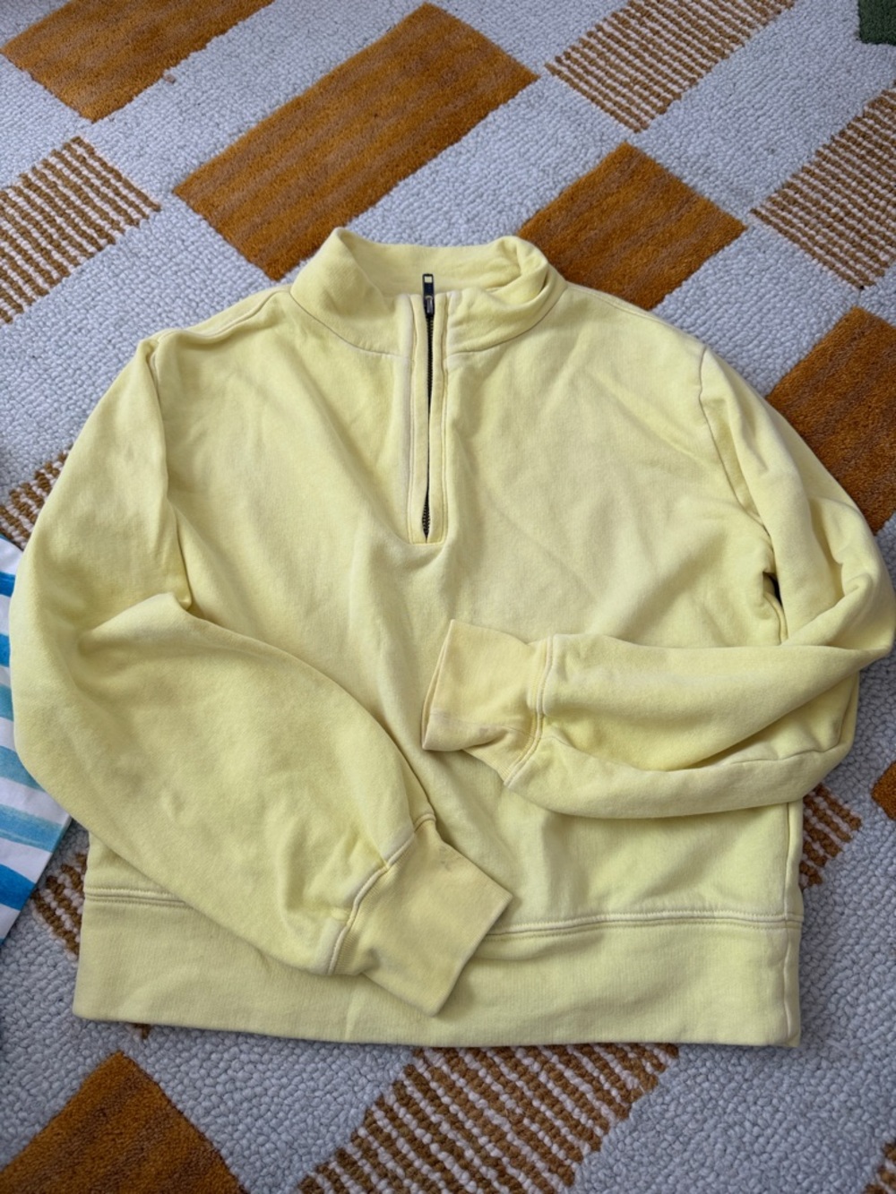 Gap kids neon yellow/green 1/4 zip sweatshirt size girls large (10)